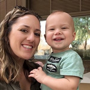 Meet your Posher, Holly